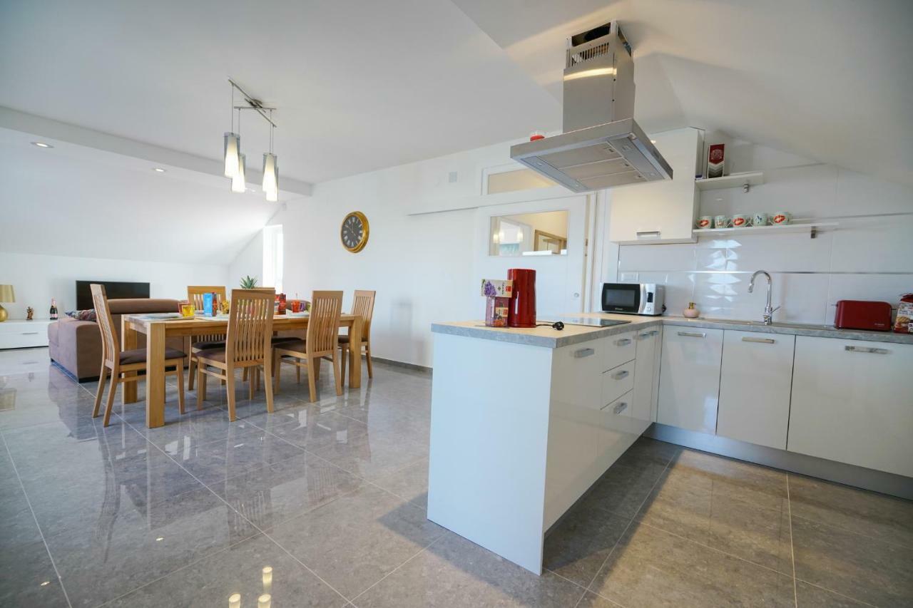 Apartment Summer Fever Zadar
